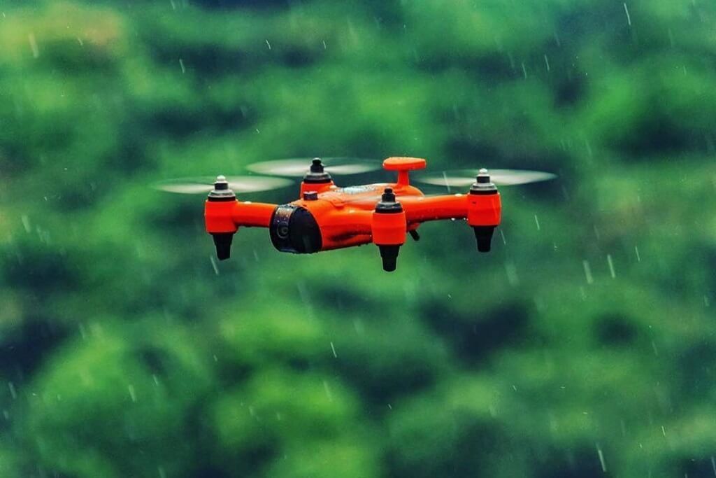 Can we fly a drone in the rain – DroneUncover